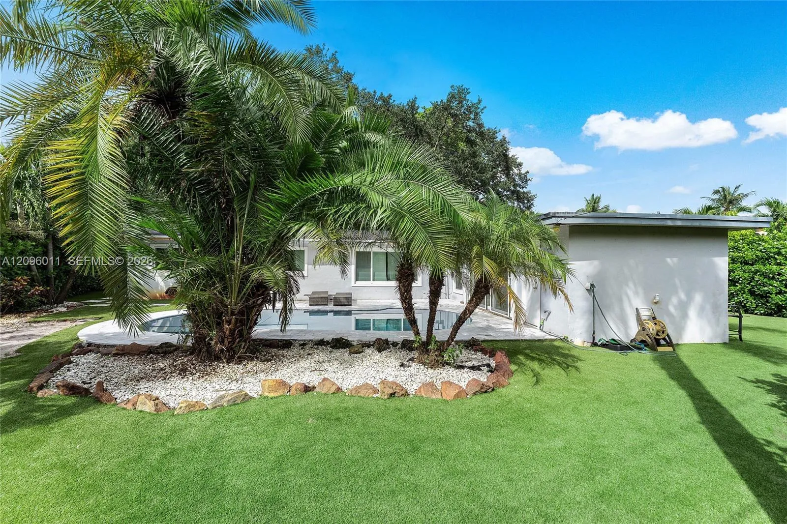 View details of listing 4872 NW 1st Court, Plantation, FL 33317 Plantation with MLS# 