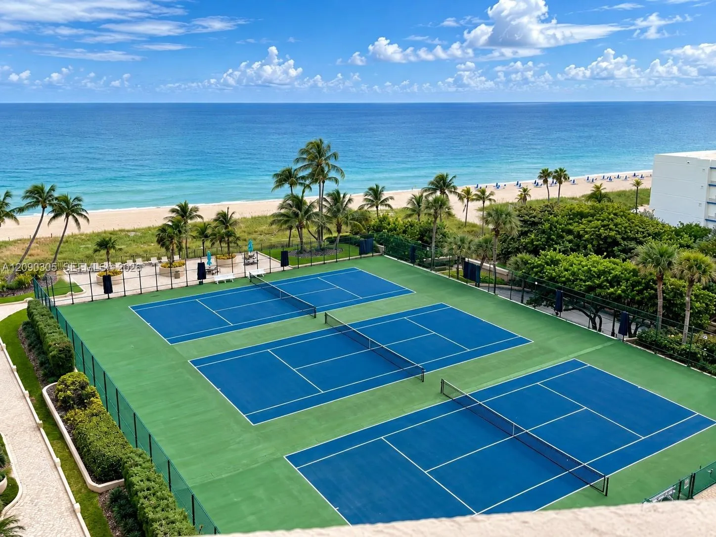 Listing  4900 N Ocean Boulevard 1011, Lauderdale-By-The-Sea, FL 33308, Lauderdale-By-The-Sea, FL 33308