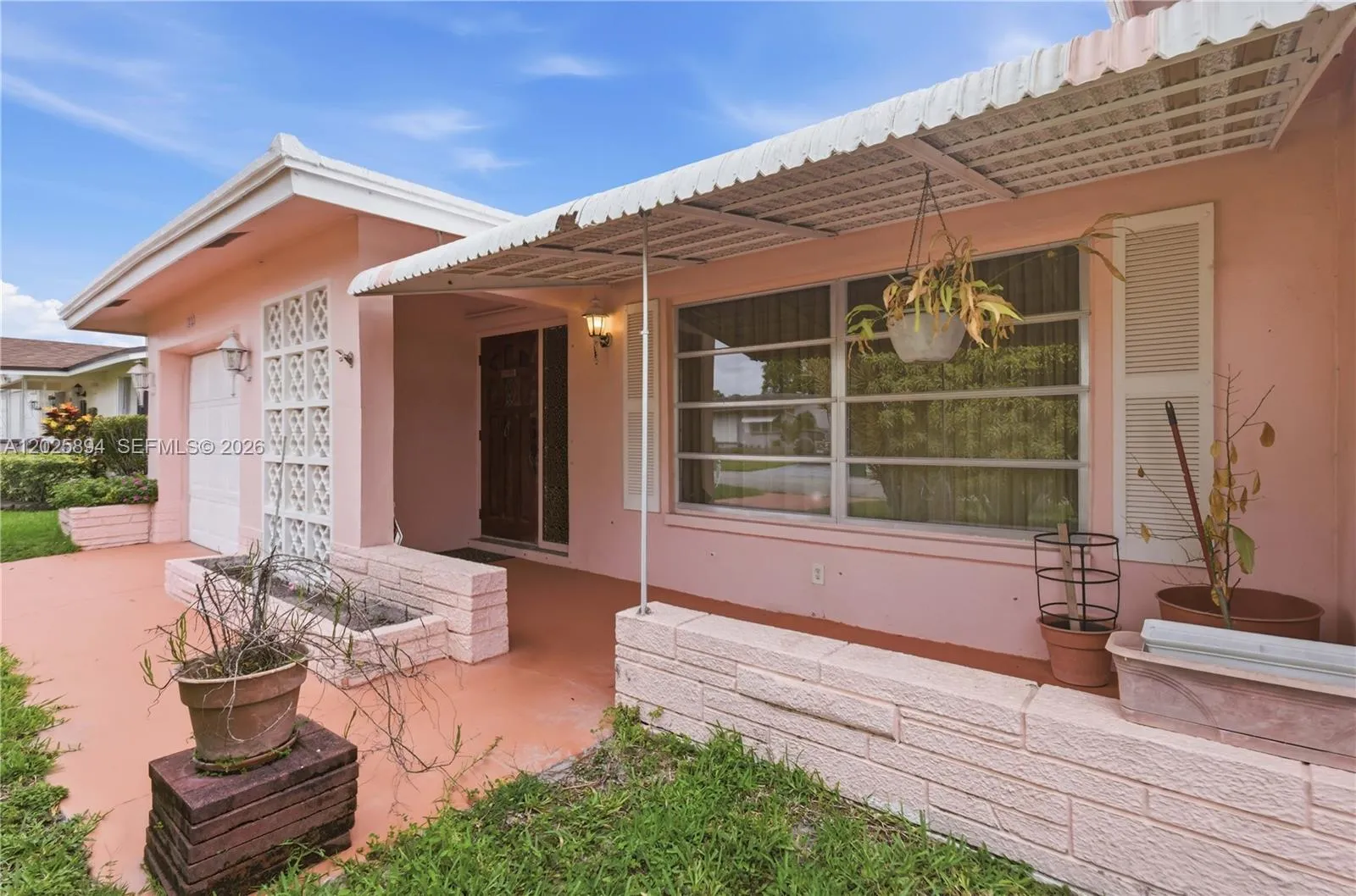Listing  4901 NW 53rd Street, Tamarac, FL 33319, Tamarac, FL 33319