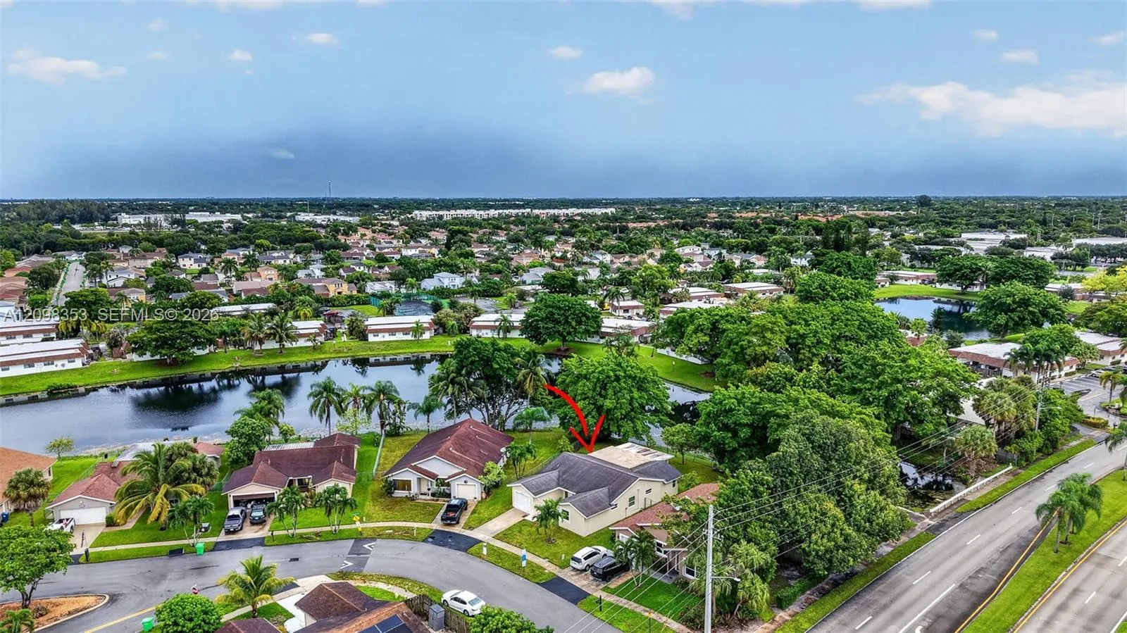 View details of listing 4904 NW 96th Avenue, Sunrise, FL 33351 Sunrise with MLS#