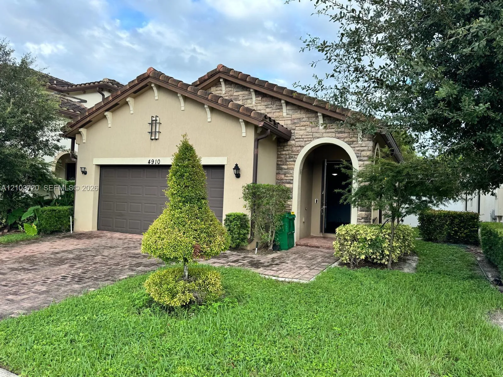 Listing  4910 NW 48th Lane, Tamarac, FL 33319, Tamarac, FL 33319