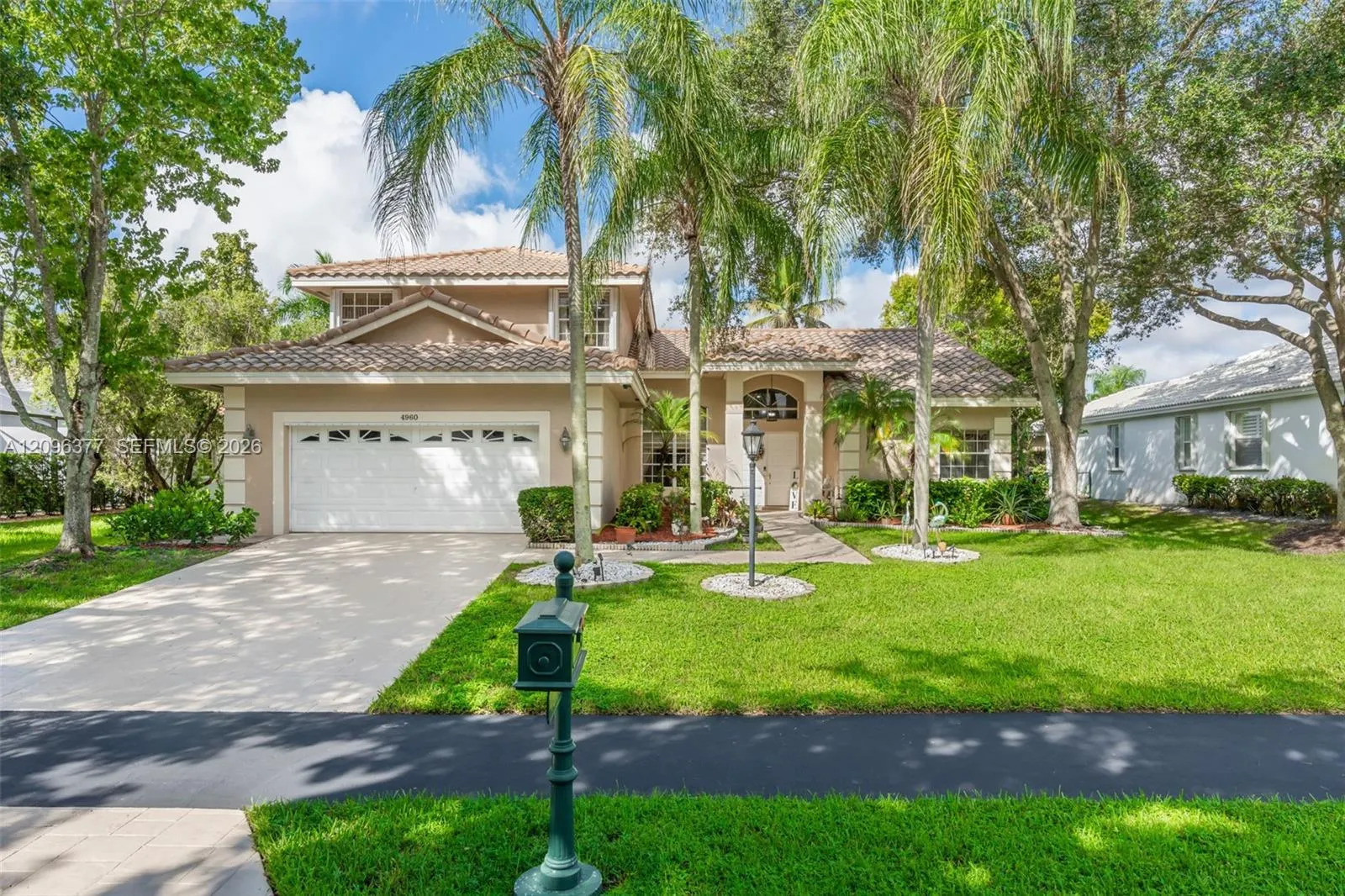 View details of listing 4960 NW 106th Avenue, Coral Springs, FL 33076 Coral Springs with MLS# 