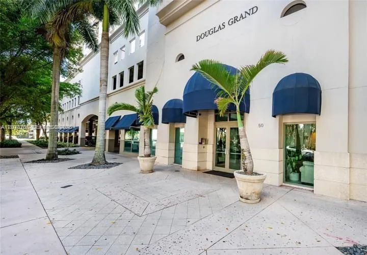 Listing  50 Menores Avenue 802, Coral Gables, FL 33134, Coral Gables, FL 33134
