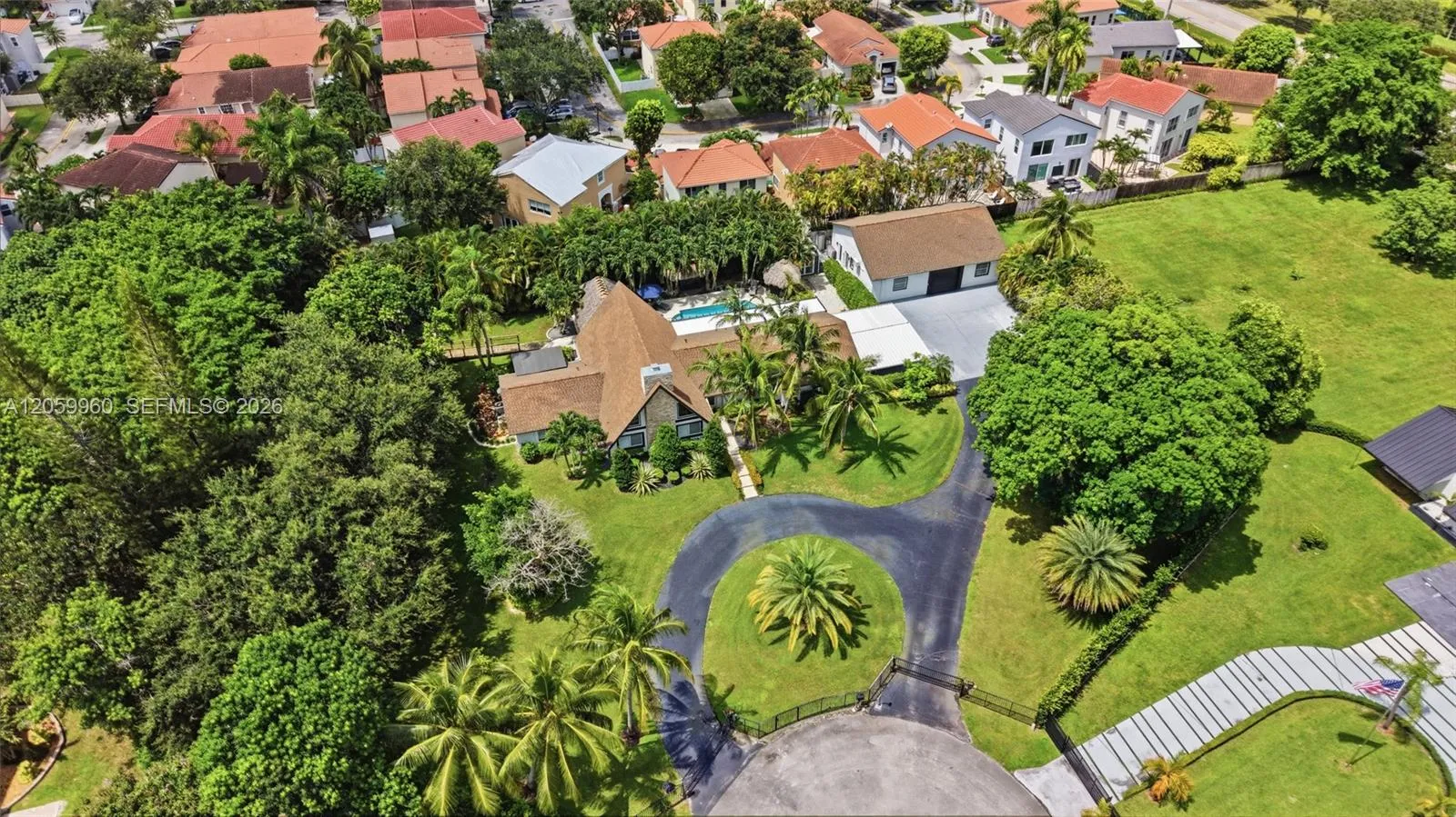 View details of listing 5011 Hawkhurst Avenue, Southwest Ranches, FL 33331 Southwest Ranches with MLS#