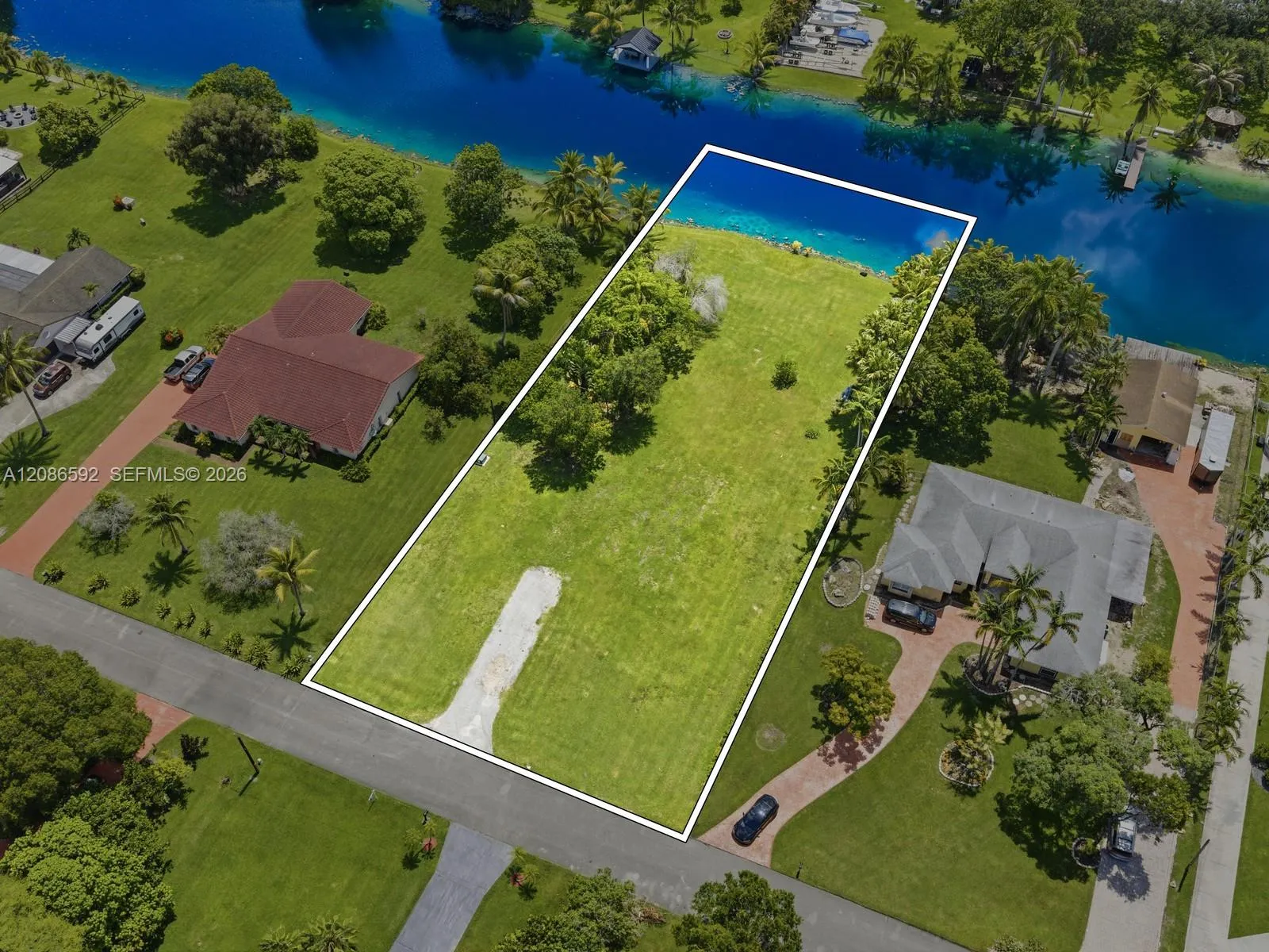 View details of listing 5020 SW 168th Avenue, Southwest Ranches, FL 33331 Southwest Ranches with MLS#