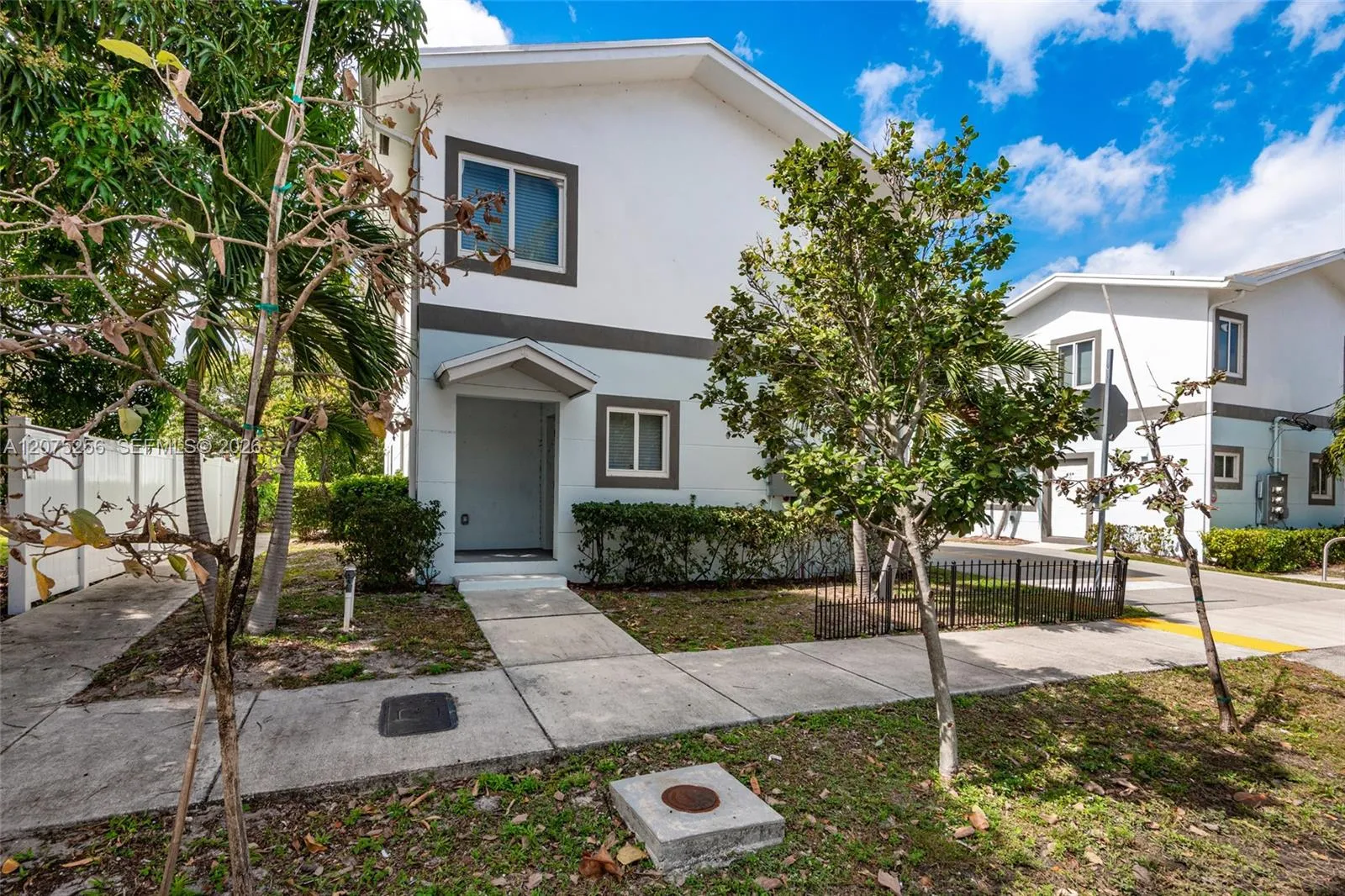 Listing  507 NW 8th Avenue 1, Fort Lauderdale, FL 33311, Fort Lauderdale, FL 33311