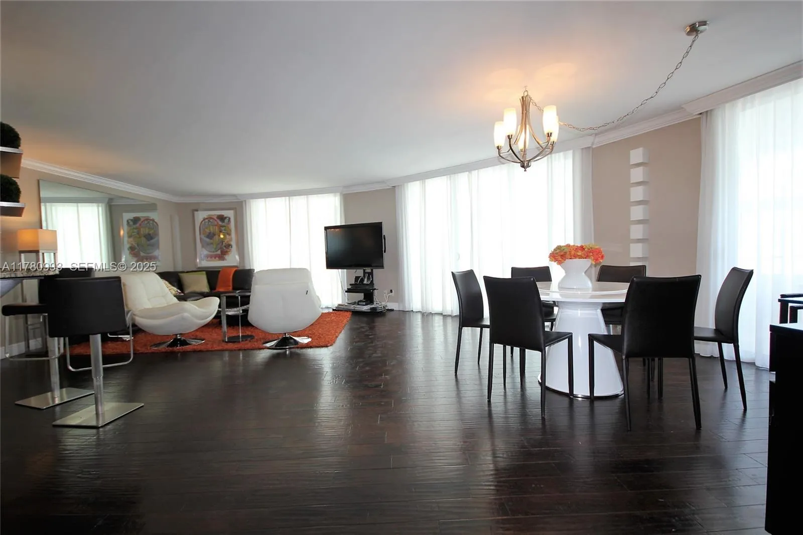View details of listing 5151 Collins Avenue 924, Miami Beach, FL 33140 Miami Beach with MLS# 