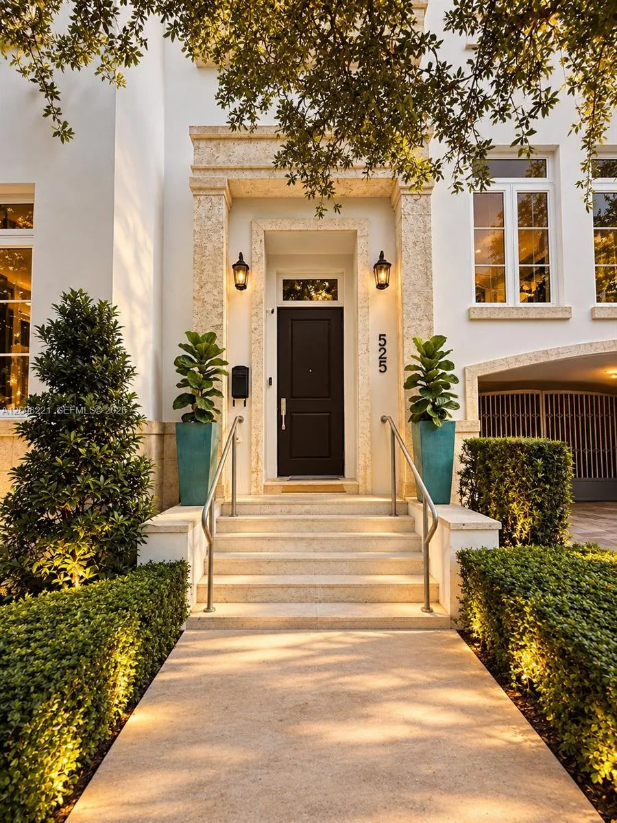 Listing  525 Anastasia Avenue 525, Coral Gables, FL 33134, Coral Gables, FL 33134