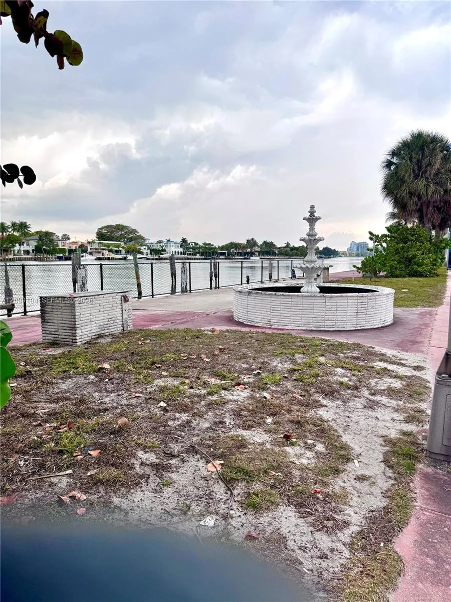 View details of listing 5255 Collins Avenue E, Miami Beach, FL 33140 Miami Beach with MLS# 
