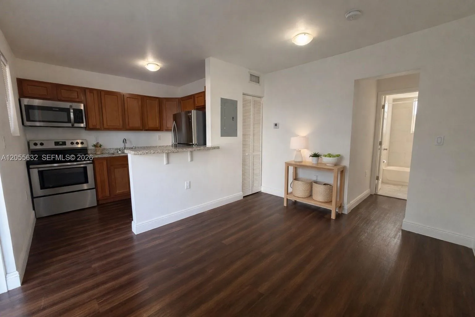 View details of listing 540 NW 7th Street 27, Miami, FL 33136 Miami with MLS#