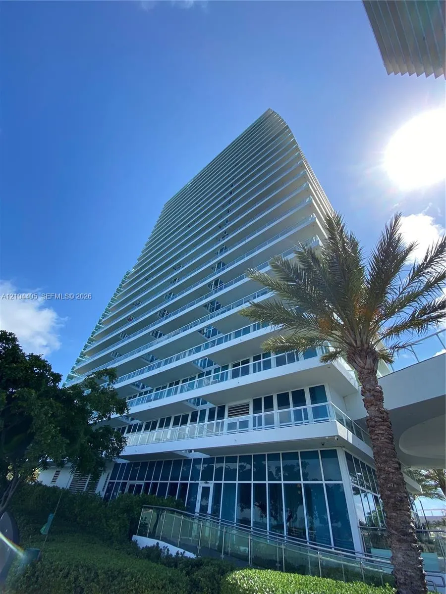 Listing  540 West Avenue 1811, Miami Beach, FL 33139, Miami Beach, FL 33139