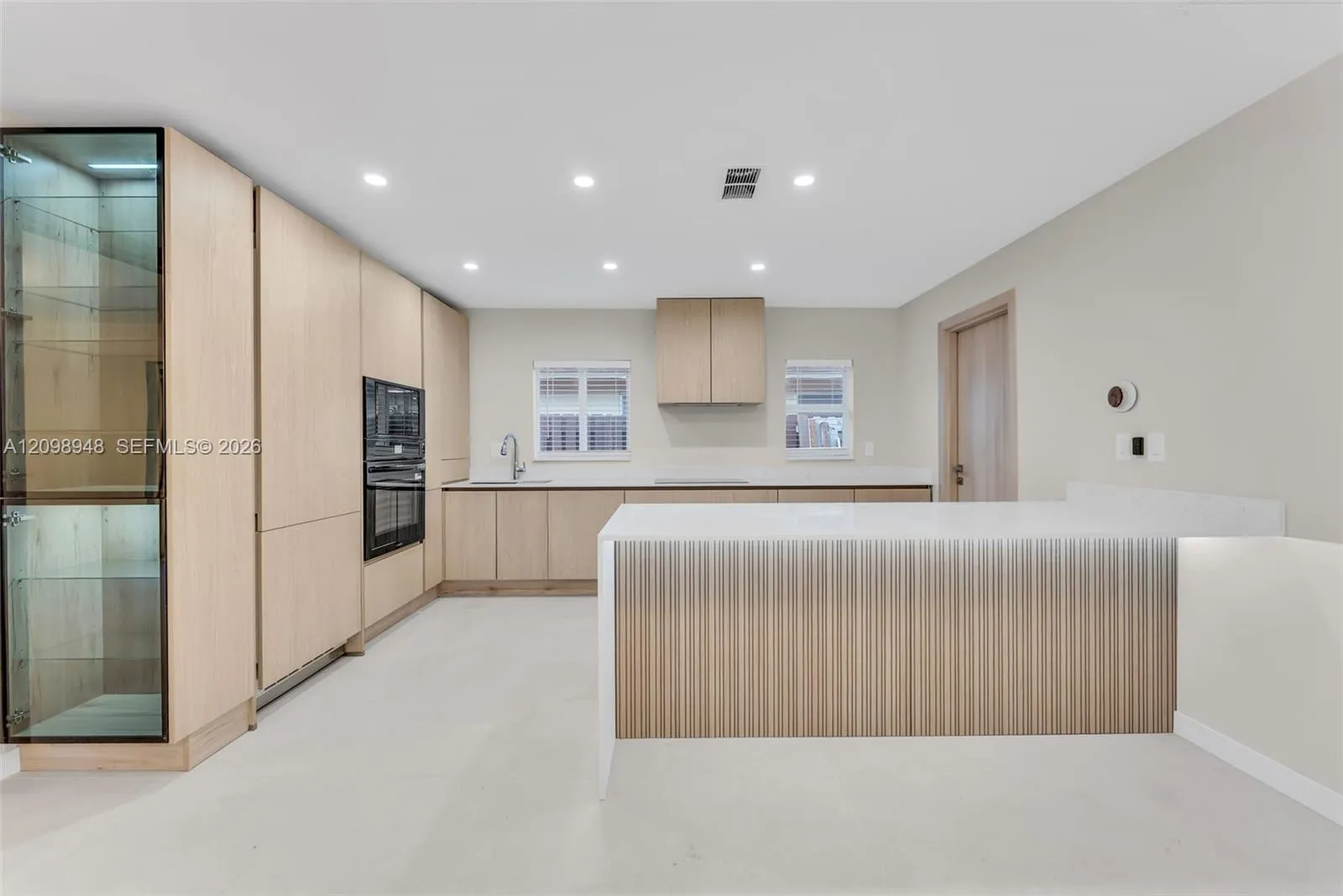 Listing  5419 NE 22nd Avenue, Fort Lauderdale, FL 33308, Fort Lauderdale, FL 33308