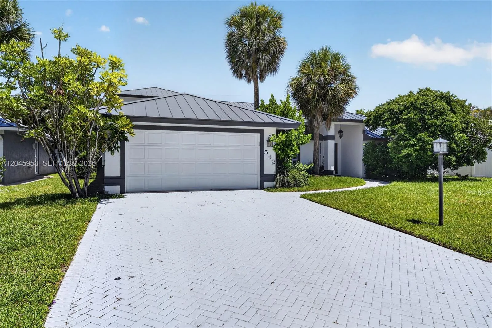 Listing  542 N Cypress Drive 542, Tequesta, FL 33469, Tequesta, FL 33469
