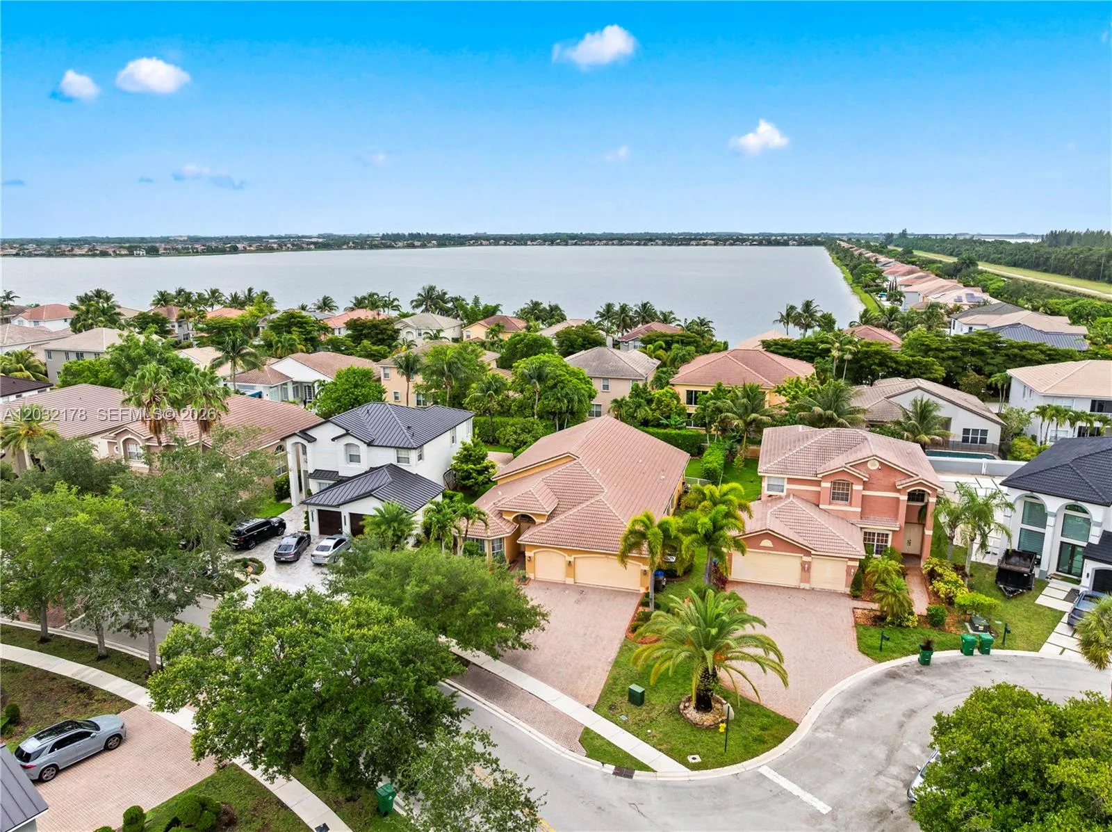 View details of listing 5431 SW 184th Way, Miramar, FL 33029 Miramar with MLS#