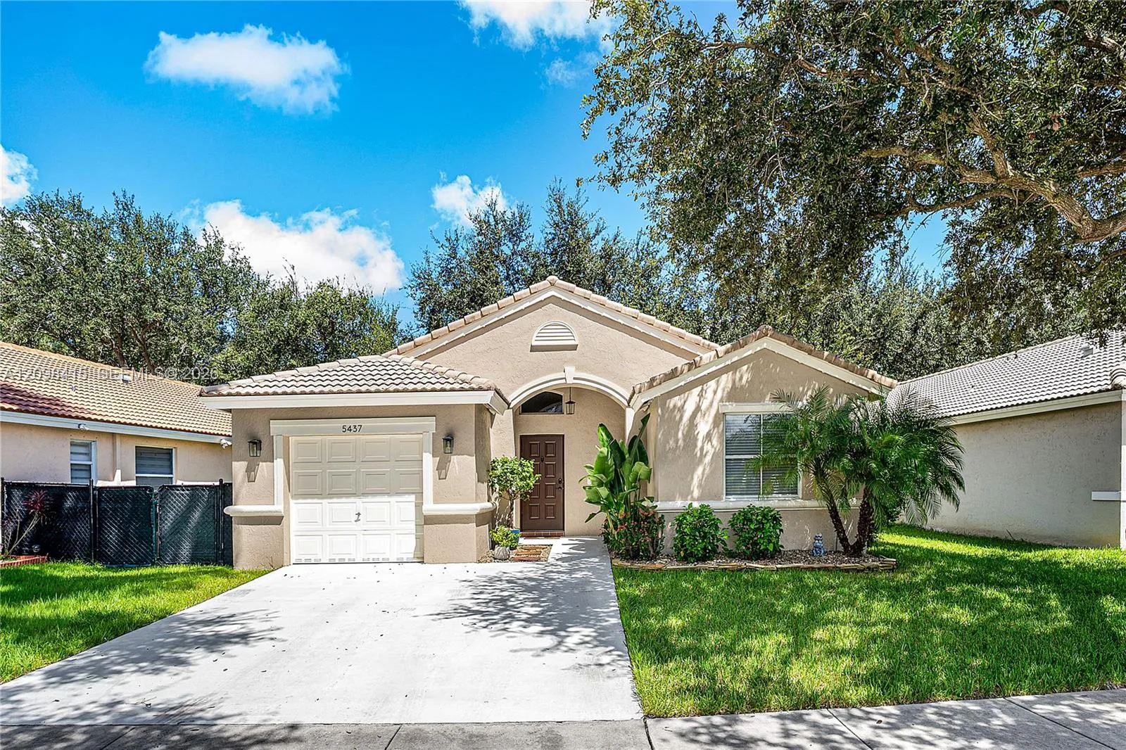 View details of listing 5437 NW 50th Court, Coconut Creek, FL 33073 Coconut Creek with MLS#