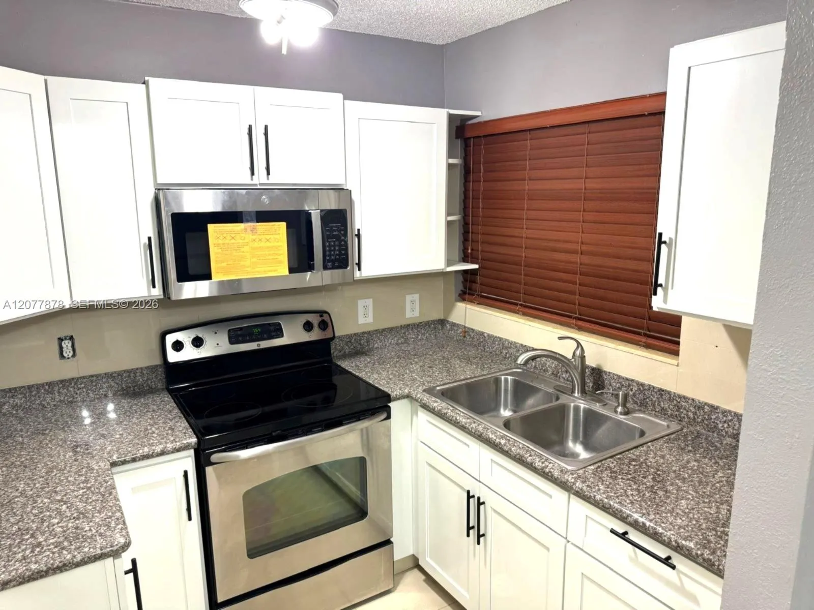 Listing  5461 W 24th Avenue 25, Hialeah, FL 33016, Hialeah, FL 33016