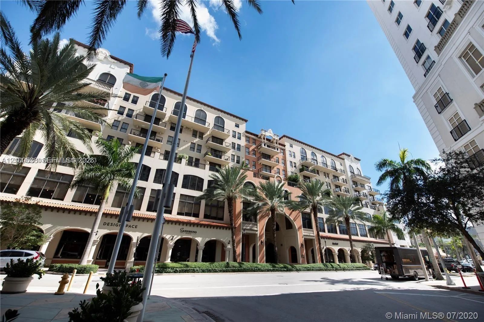View details of listing 55 Merrick Way 842, Coral Gables, FL 33134 Coral Gables with MLS#