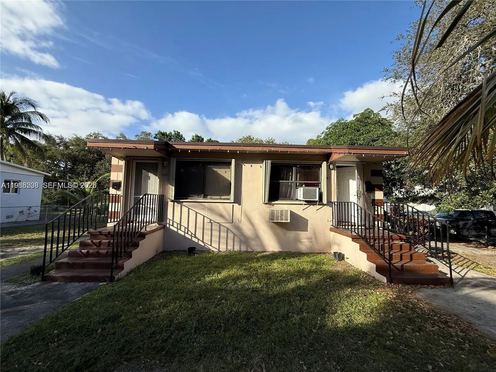 Listing  551-553 NE 133rd Street, North Miami, FL 33161, North Miami, FL 33161