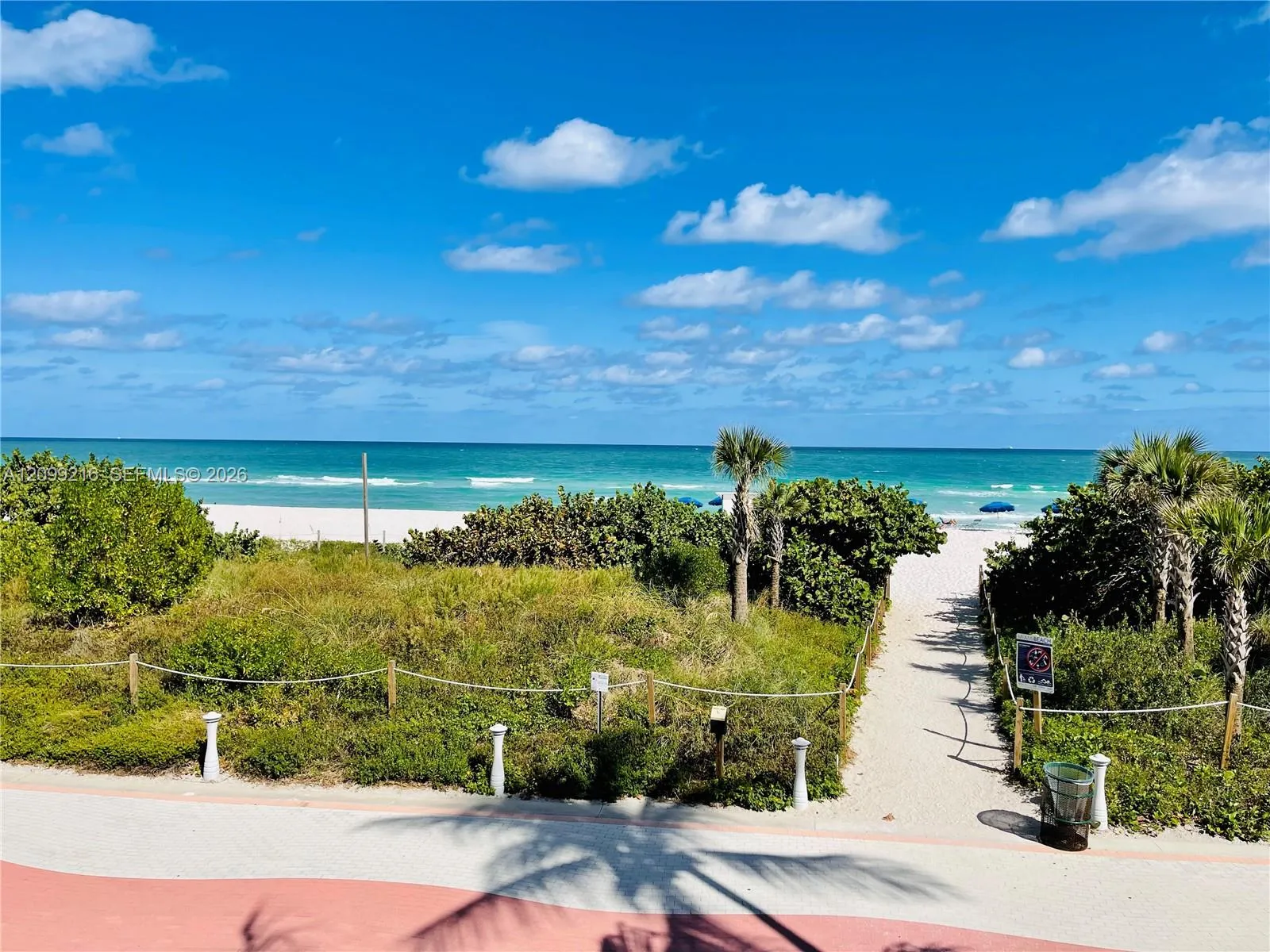 View details of listing 5555 Collins Avenue 14Y, Miami Beach, FL 33140 Miami Beach with MLS# 