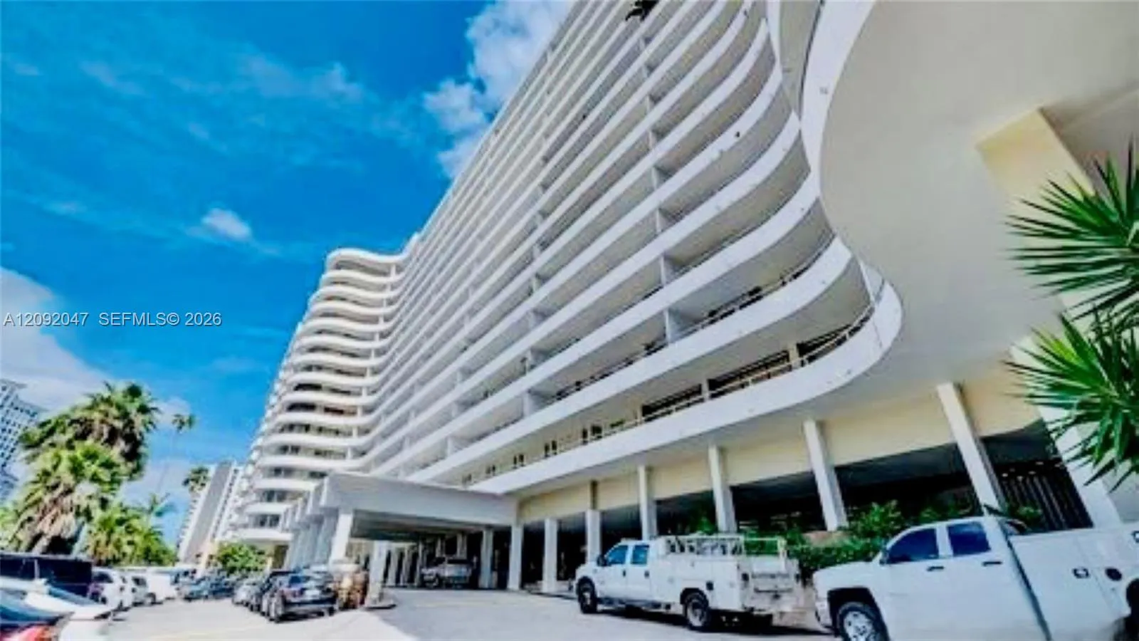 View details of listing 5555 Collins Avenue 7P, Miami Beach, FL 33140 Miami Beach with MLS# 