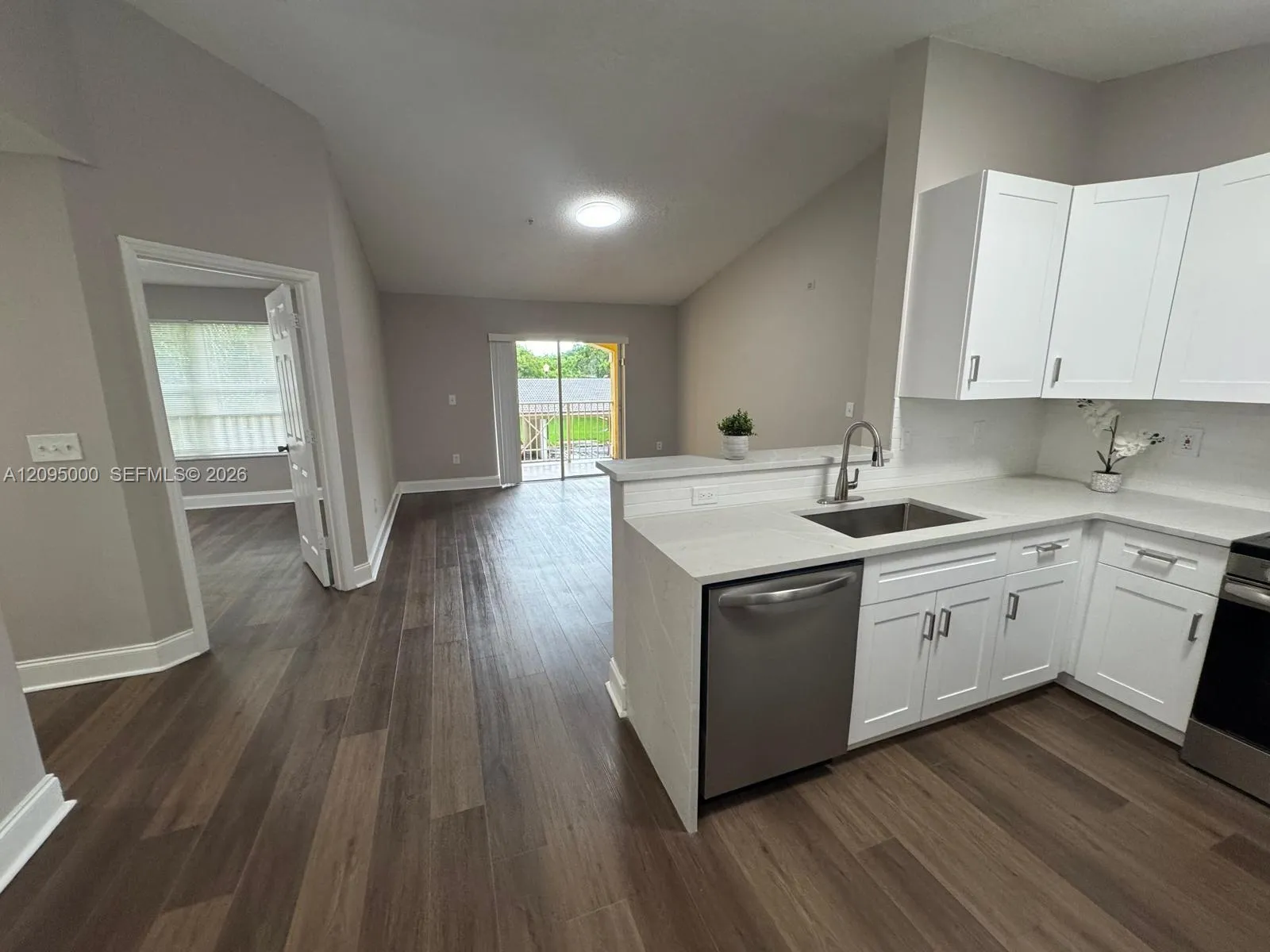 View details of listing 5580 NW 61st Street 623, Coconut Creek, FL 33073 Coconut Creek with MLS# 