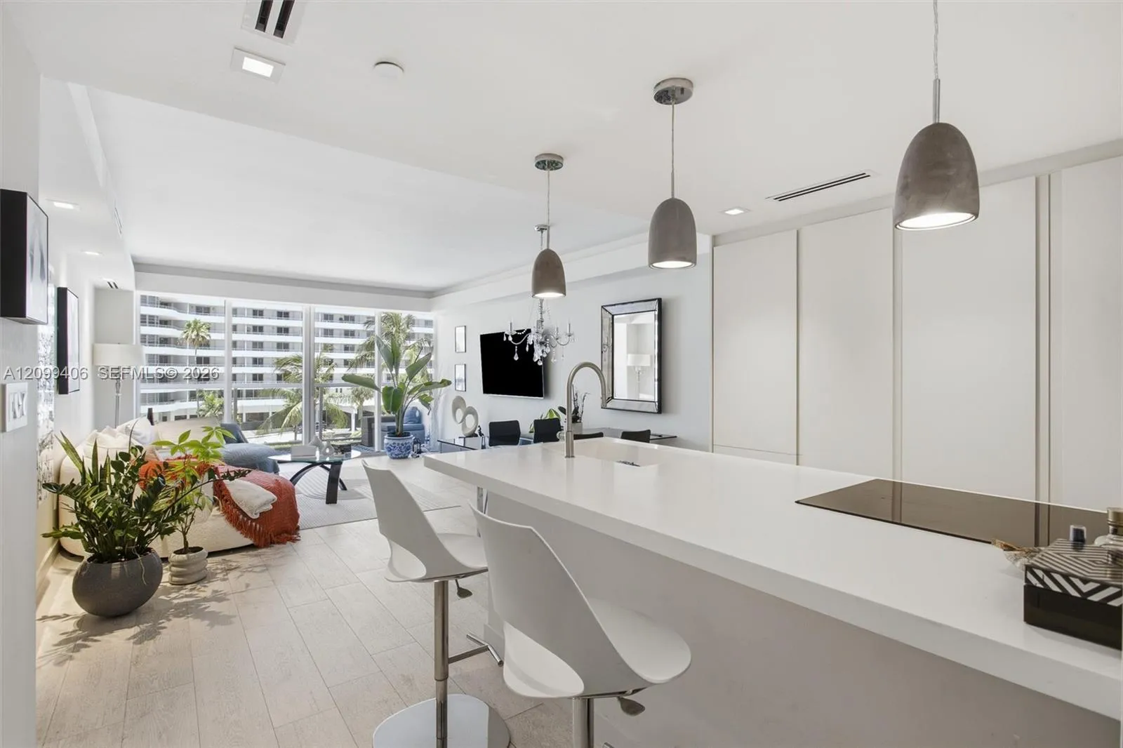 View details of listing 5600 Collins Avenue 5A, Miami Beach, FL 33140 Miami Beach with MLS# 