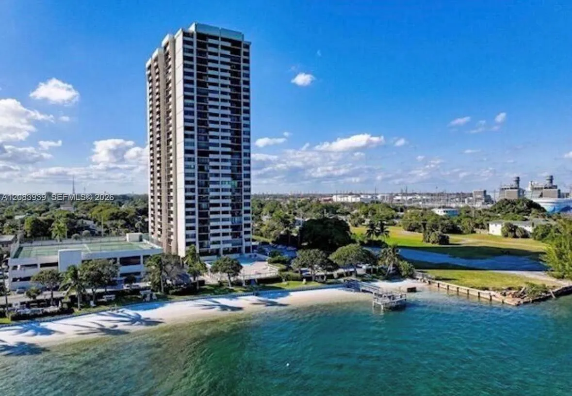 Listing  5600 N Flagler Drive 1502, West Palm Beach, FL 33407, West Palm Beach, FL 33407