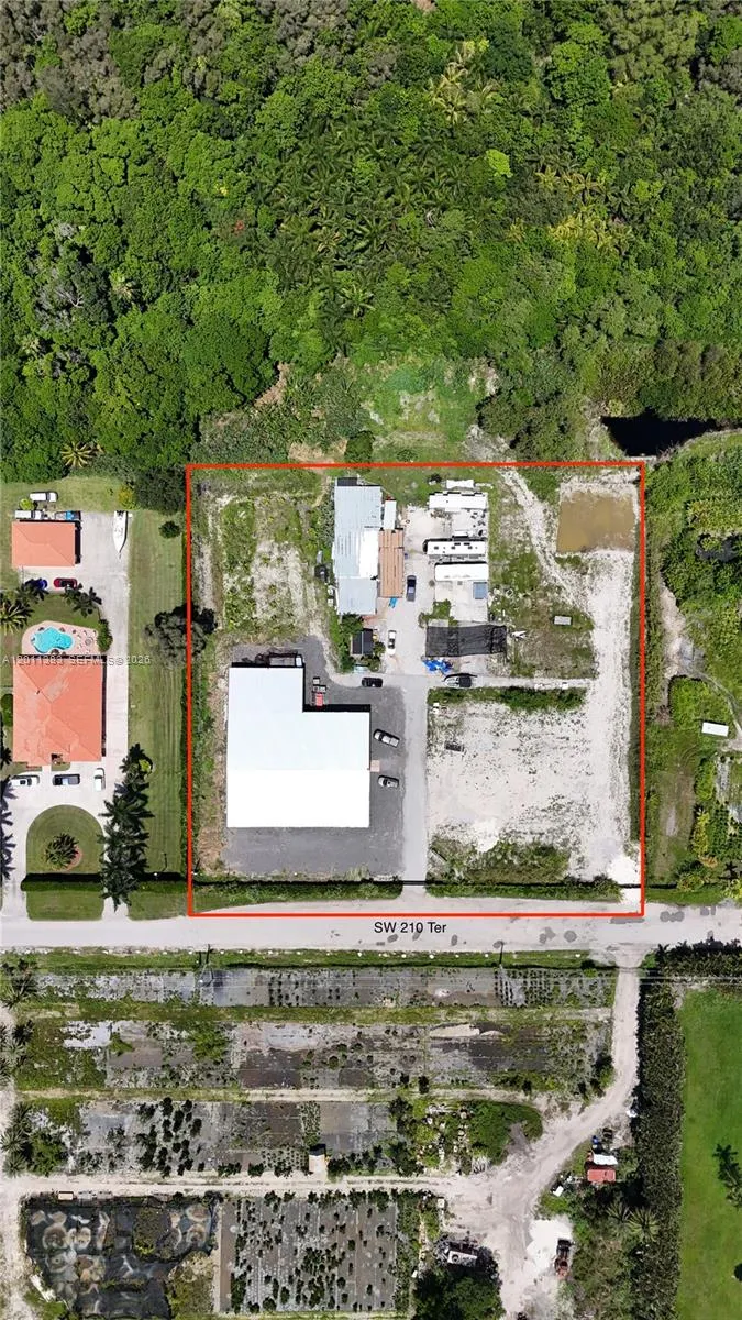 View details of listing 5601 SW 210th Terrace, Southwest Ranches, FL 33332 Southwest Ranches with MLS#