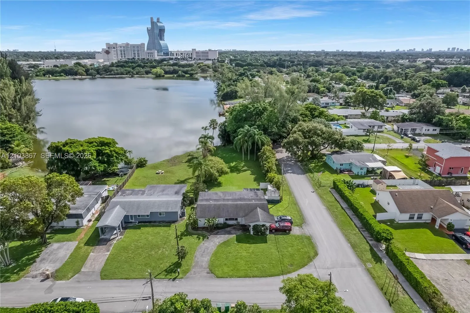 Listing  5630 SW 55th Avenue, Davie, FL 33314, Davie, FL 33314