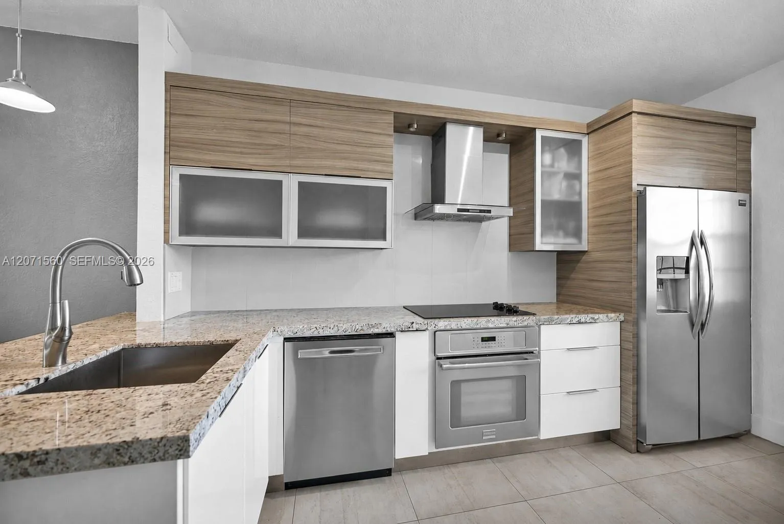 View details of listing 5670 NW 116th Avenue 222, Doral, FL 33178 Doral with MLS#