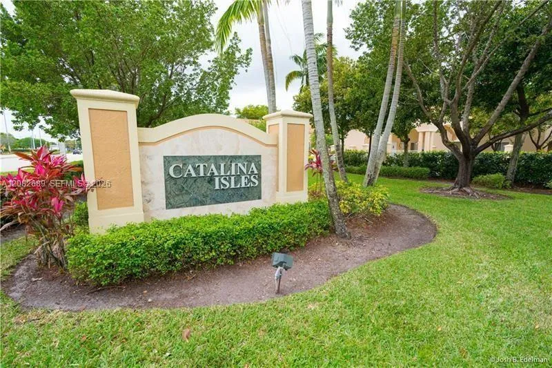 Listing  5741 Isles Circle, Tamarac, FL 33321, Tamarac, FL 33321