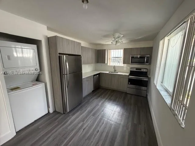 Listing  580-590 NW 58th Street, Miami, FL 33127, Miami, FL 33127