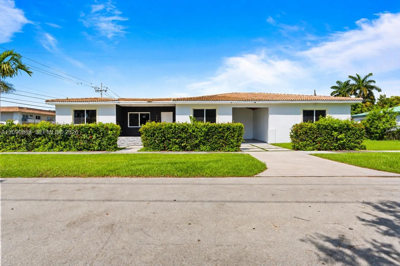 View details of listing 580 Lee Drive, Miami Springs, FL 33166 Miami Springs with MLS#