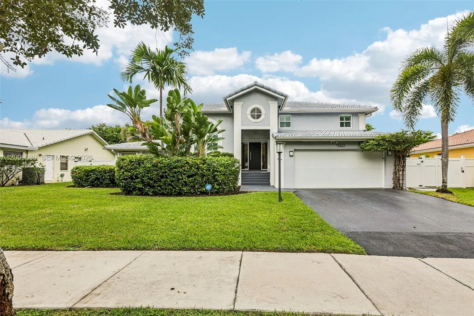 Listing  5821 Hawkes Bluff Avenue, Davie, FL 33331, Davie, FL 33331