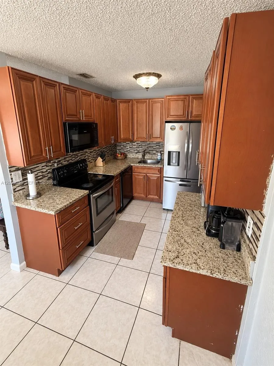 Listing  5871 NW 41st Terrace, North Lauderdale, FL 33319, North Lauderdale, FL 33319