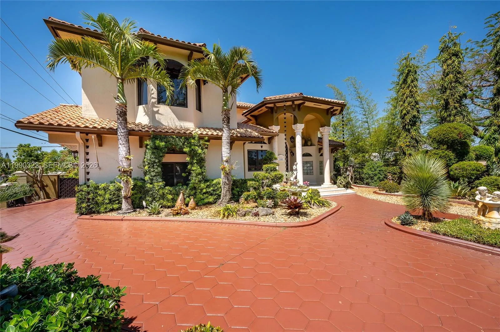 View details of listing 588 Miller Drive, Miami Springs, FL 33166 Miami Springs with MLS#
