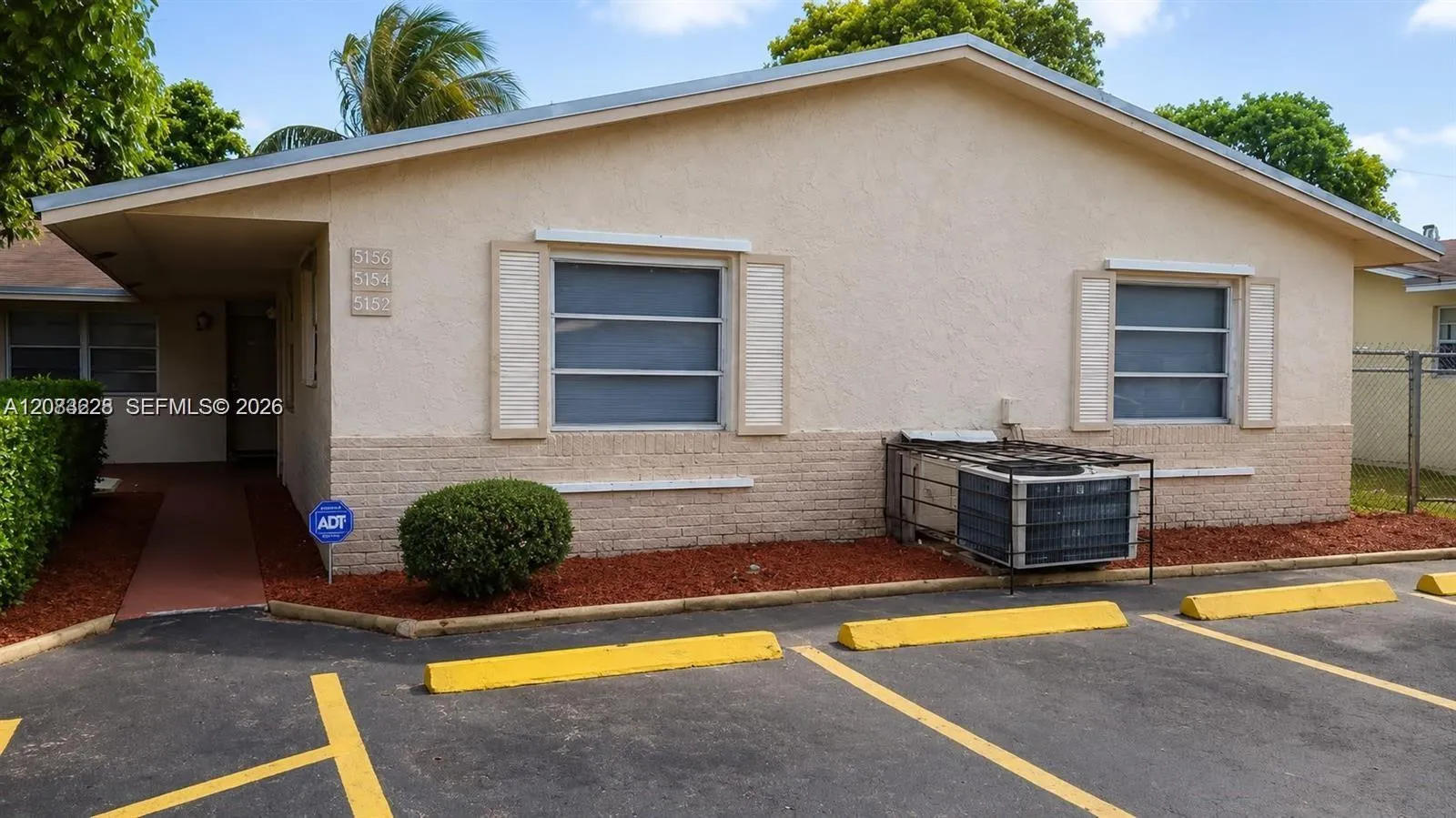 Listing  5880 NW 19th Court 2, Lauderhill, FL 33313, Lauderhill, FL 33313