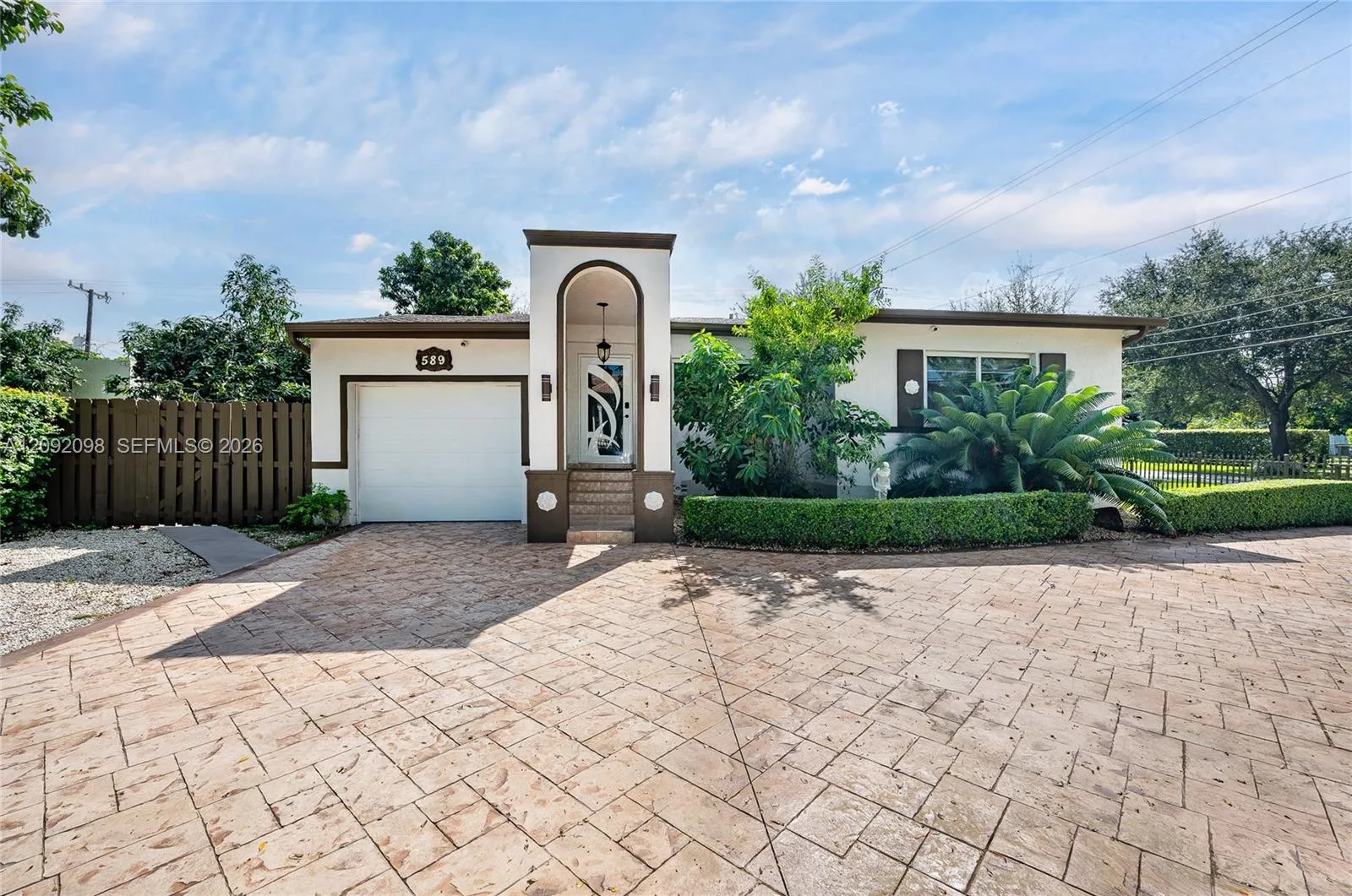 View details of listing 589 Miller Drive, Miami Springs, FL 33166 Miami Springs with MLS#