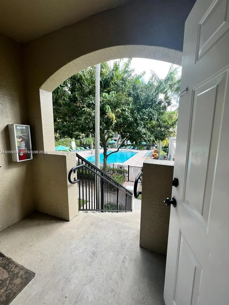 View details of listing 5940 W Sample Road 304, Coral Springs, FL 33067 Coral Springs with MLS# 