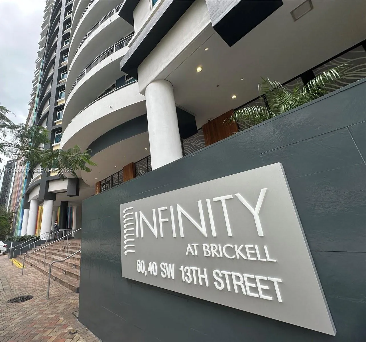 View details of listing 60 SW 13th Street 2824, Miami, FL 33130 Miami with MLS# 