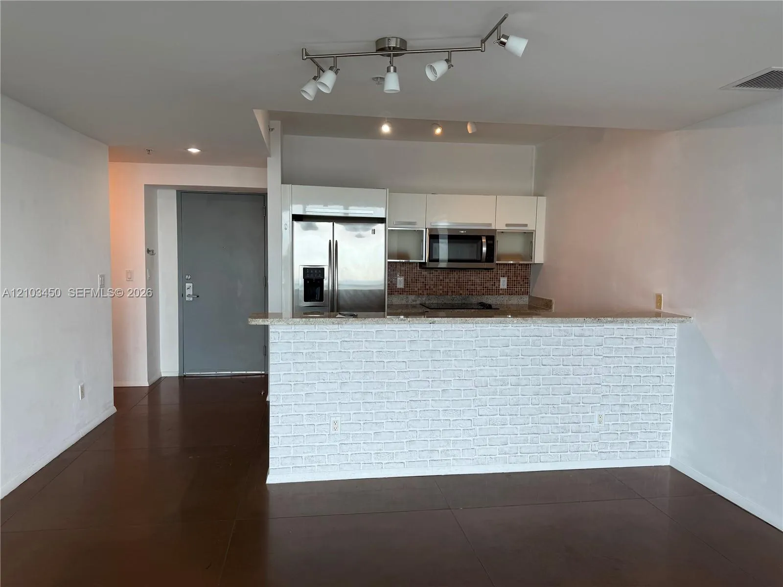 Listing  601 NE 36th Street 2602, Miami, FL 33137, Miami, FL 33137