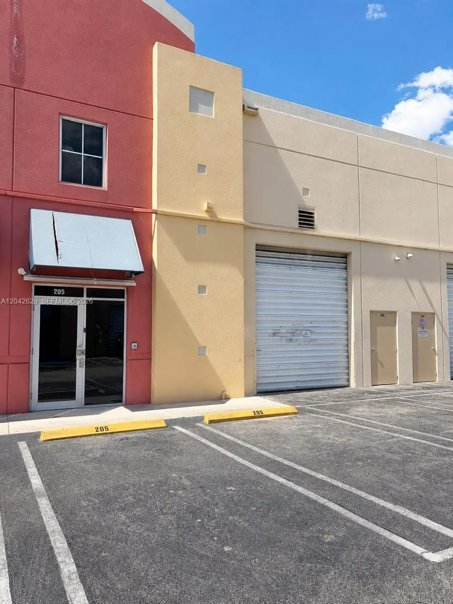 Listing  6020 NW 99th Avenue 205, Doral, FL 33178, Doral, FL 33178