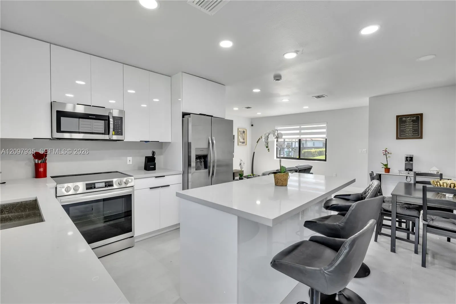 Listing  6021 SW 19th Street, Miami, FL 33155, Miami, FL 33155