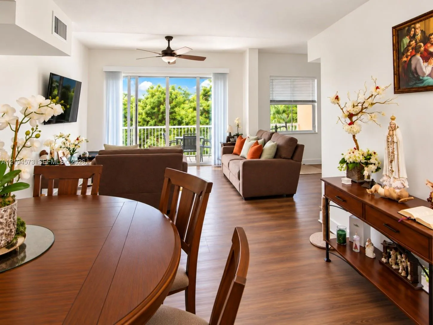 Listing  609 E Sheridan Street 404, Dania Beach, FL 33004, Dania Beach, FL 33004