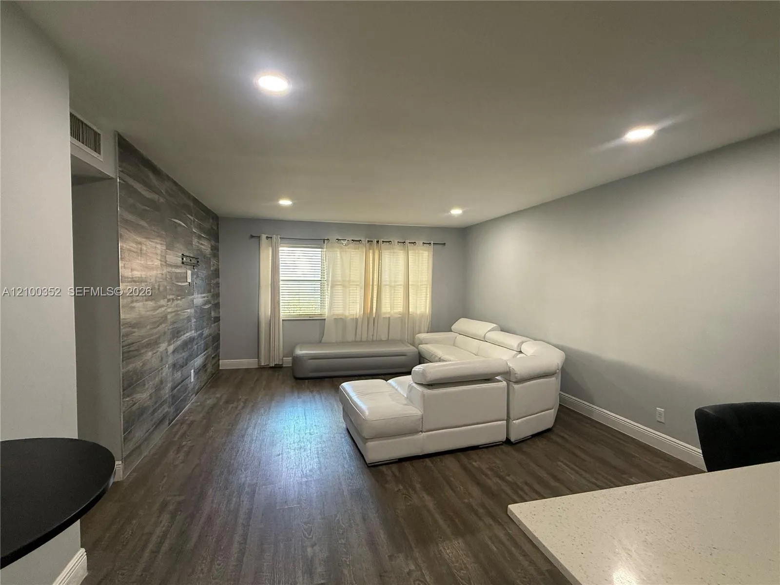 View details of listing 610 SE 2nd Avenue L4, Deerfield Beach, FL 33441 Deerfield Beach with MLS# 