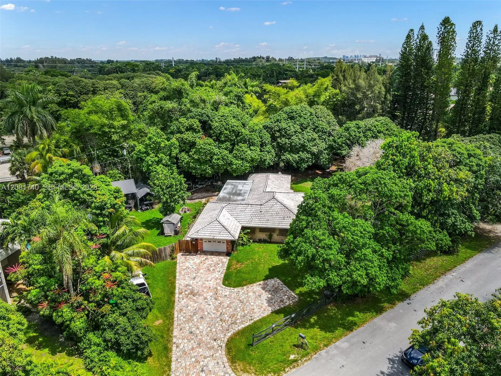 Listing  6105 SW 55th Court, Davie, FL 33314, Davie, FL 33314