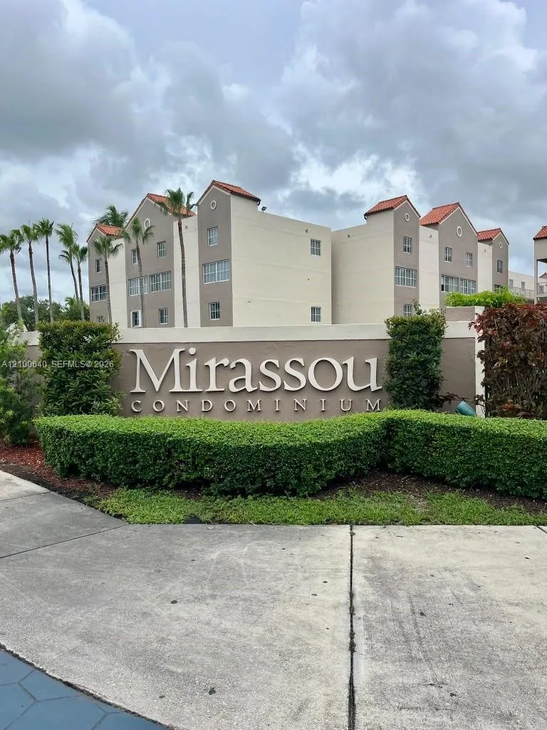View details of listing 6115 NW 186th Street 301, Hialeah, FL 33015 Hialeah with MLS# 