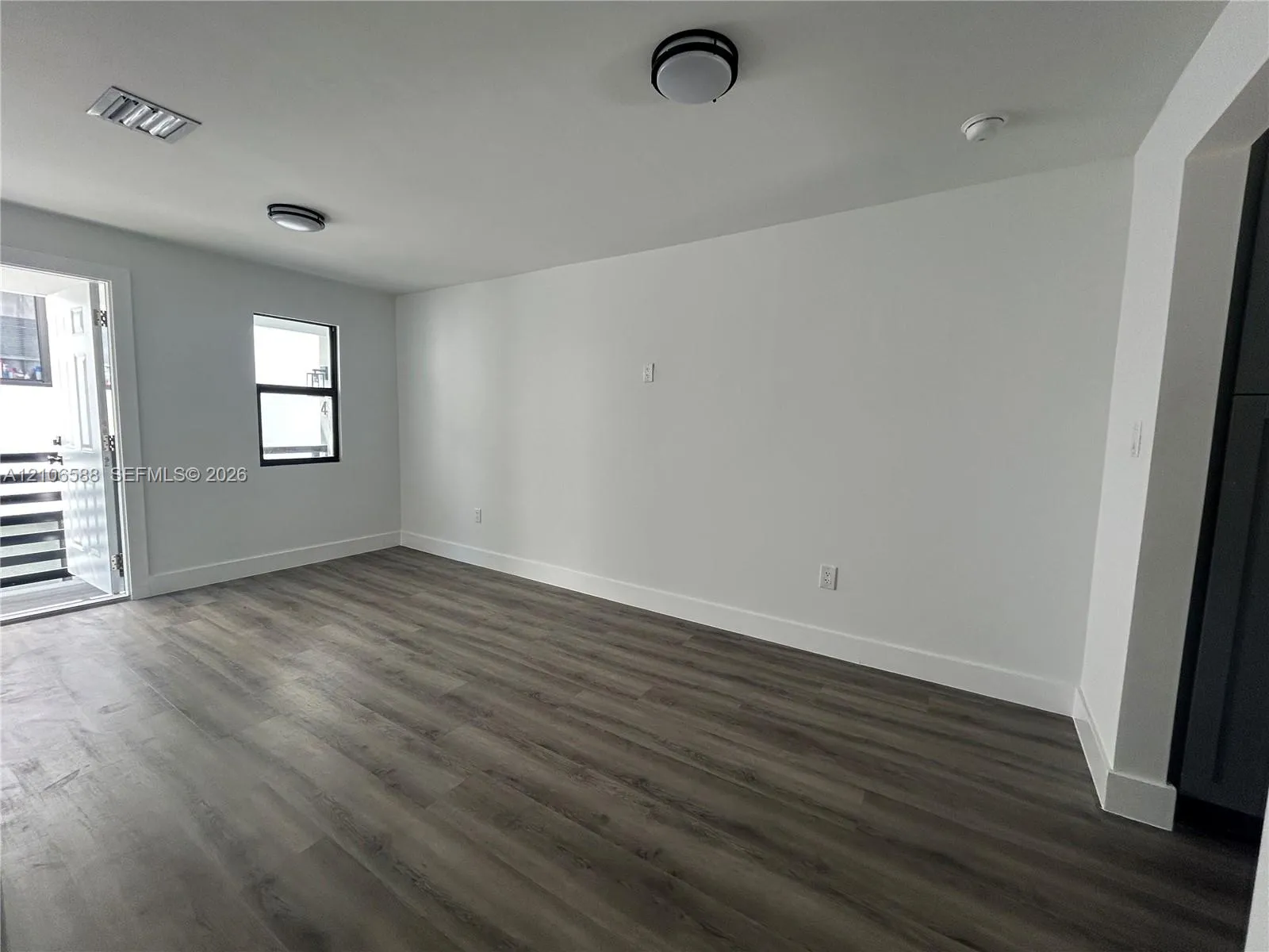 Listing  628 SW 21st Avenue 3, Miami, FL 33135, Miami, FL 33135