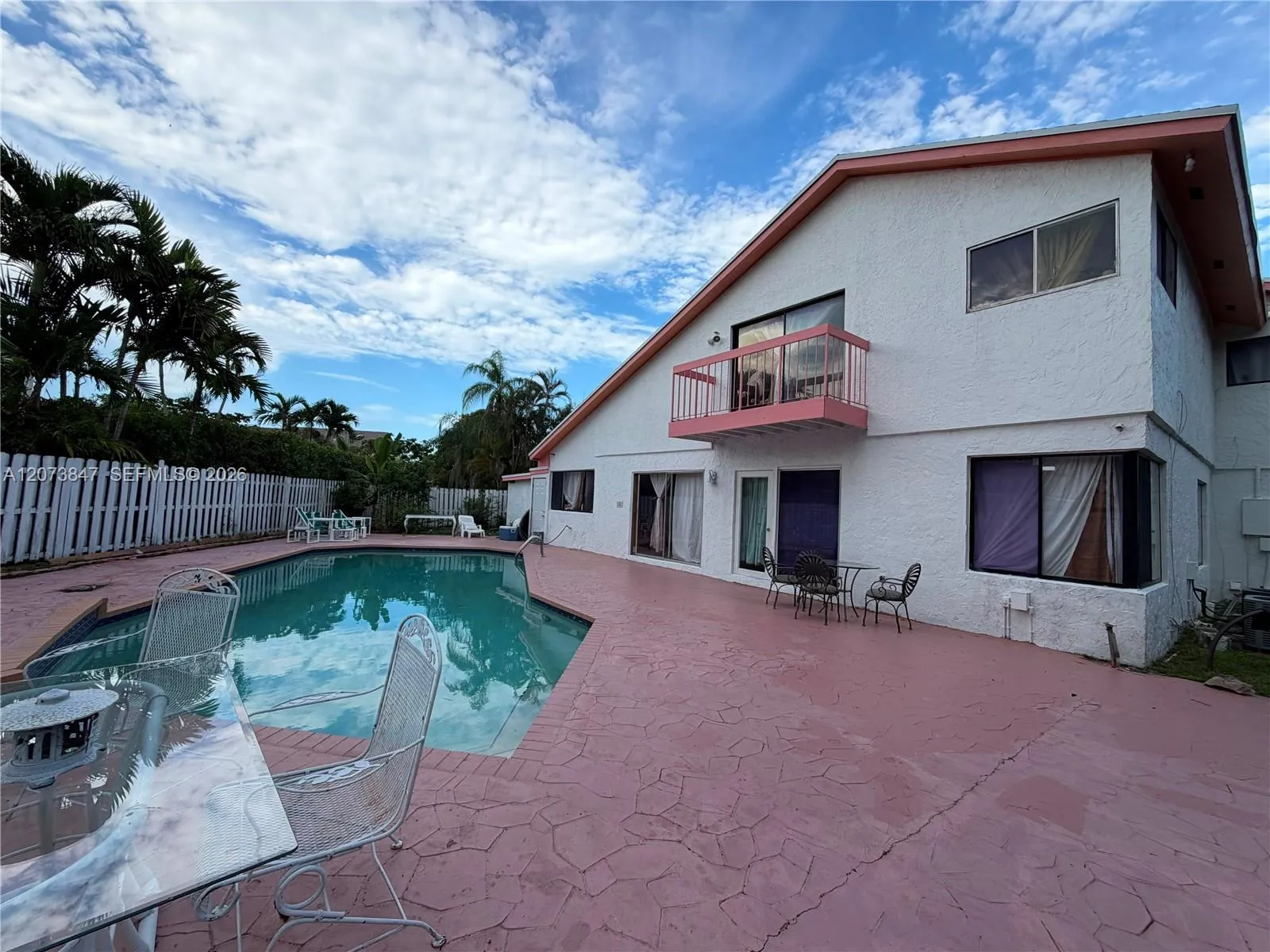 Listing  633 NE 204th Lane 633, Miami, FL 33179, Miami, FL 33179