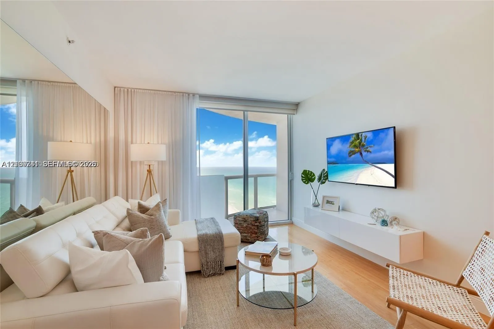 View details of listing 6365 Collins Avenue 2810, Miami Beach, FL 33141 Miami Beach with MLS# 